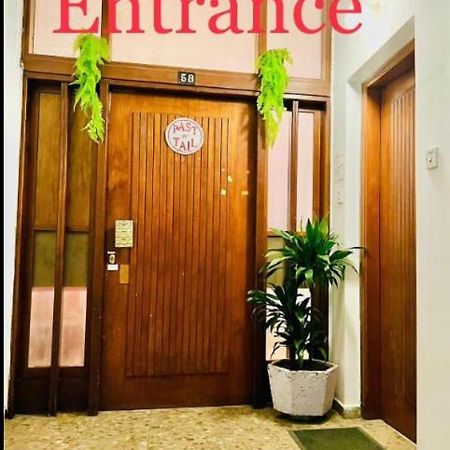 Noer Hostel Larnaca Ngoại thất bức ảnh