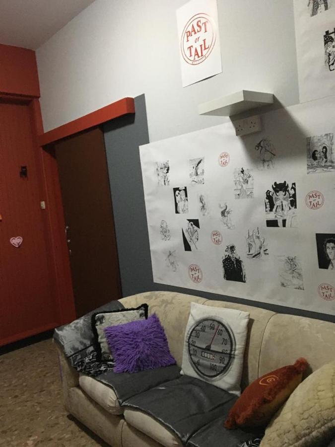 Noer Hostel Larnaca Ngoại thất bức ảnh